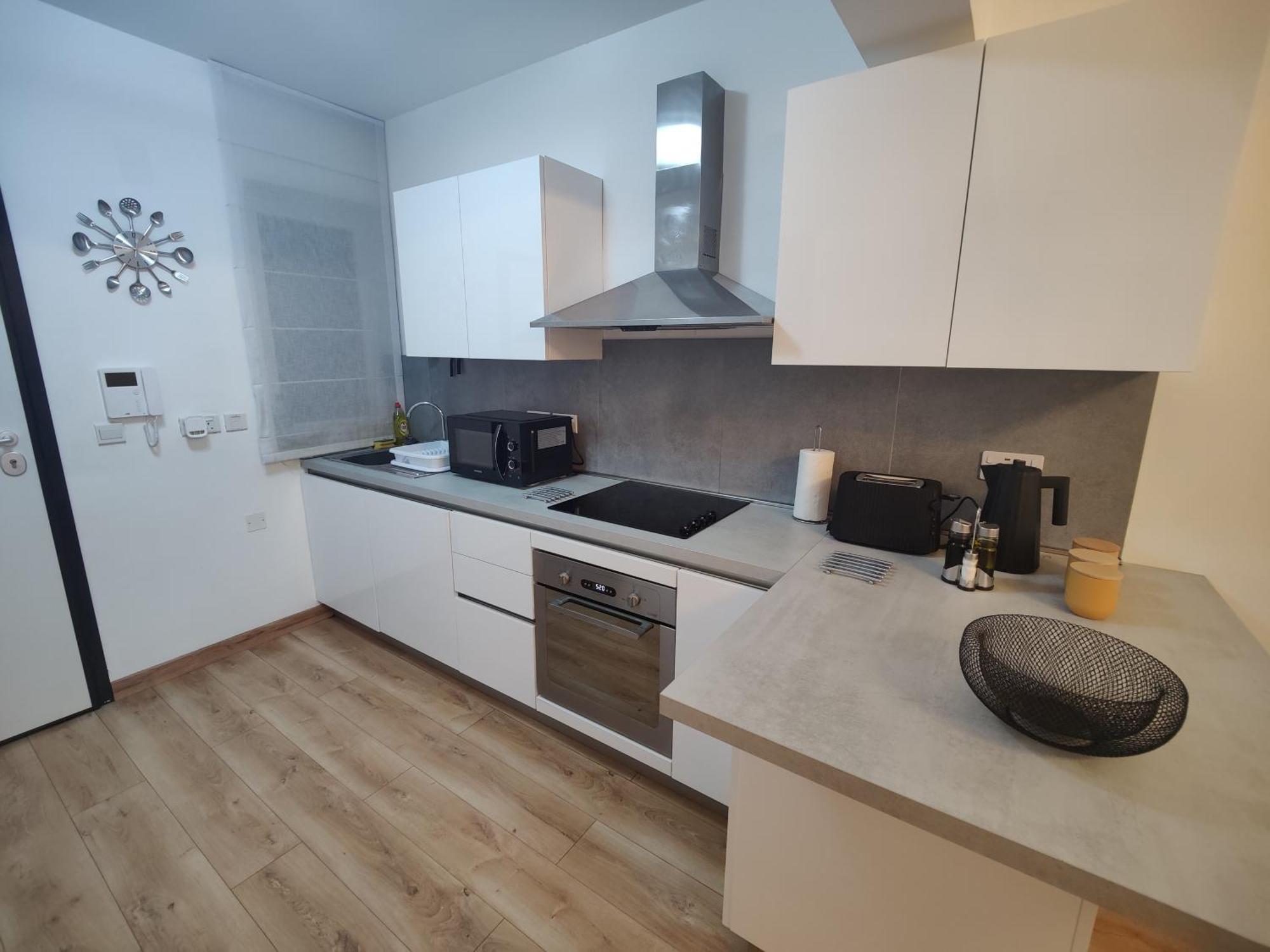 Central Modern Sliema 2 Bedroom Apartment Bagian luar foto