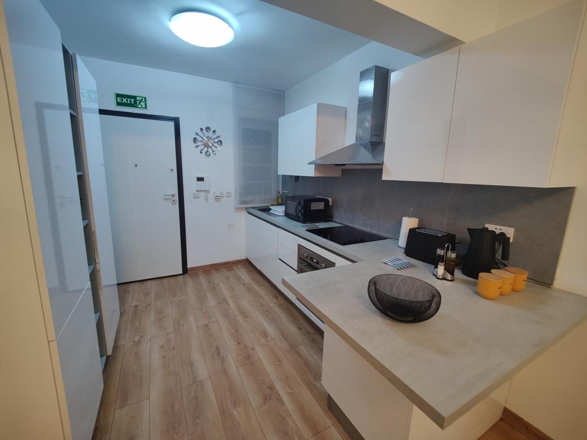 Central Modern Sliema 2 Bedroom Apartment Bagian luar foto